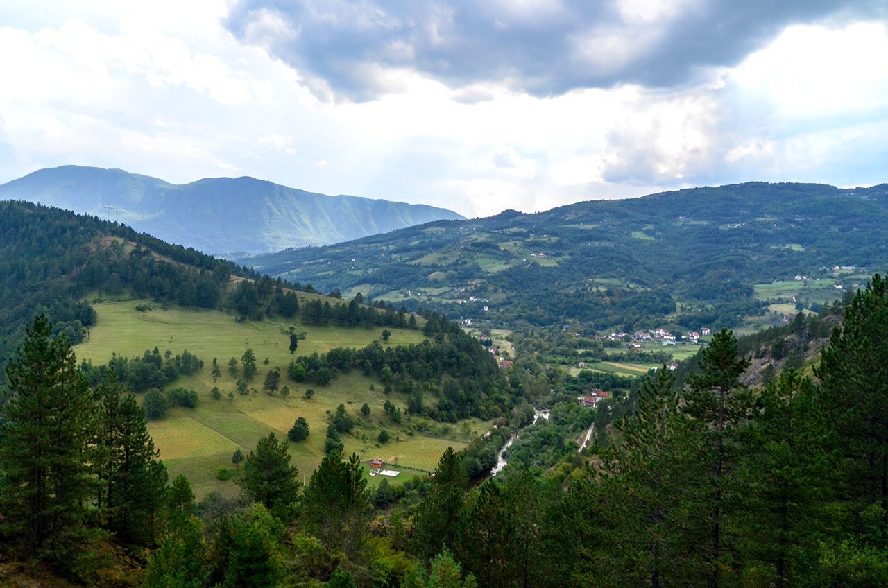 Short segment through Bosnia and Herzegovina on the Bar-Belgrade train