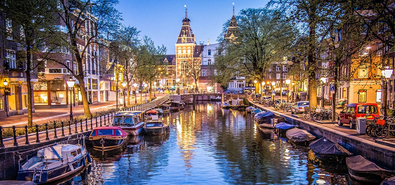 Travel Planning and things to do in Amsterdam Vacation